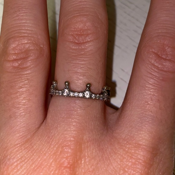 Pandora Crown Ring Size 7 Clear Sparkling Crown - Picture 2 of 4
